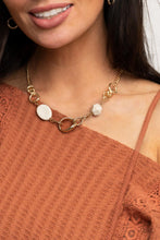 Load image into Gallery viewer, Sonoran Solo - White Necklace