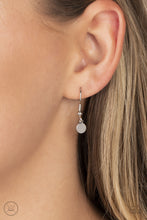 Load image into Gallery viewer, Champagne Catwalk - Silver Necklace