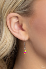 Load image into Gallery viewer, Smiling Showdown - Yellow Necklace