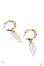 Load image into Gallery viewer, Excavated Elegance - Gold Earring