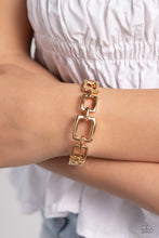 Load image into Gallery viewer, Square Inch - Gold Bracelet
