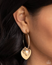 Load image into Gallery viewer, Casually Crushing - Gold Earring
