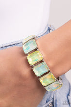 Load image into Gallery viewer, Glamorous Getaway - Green Bracelet
