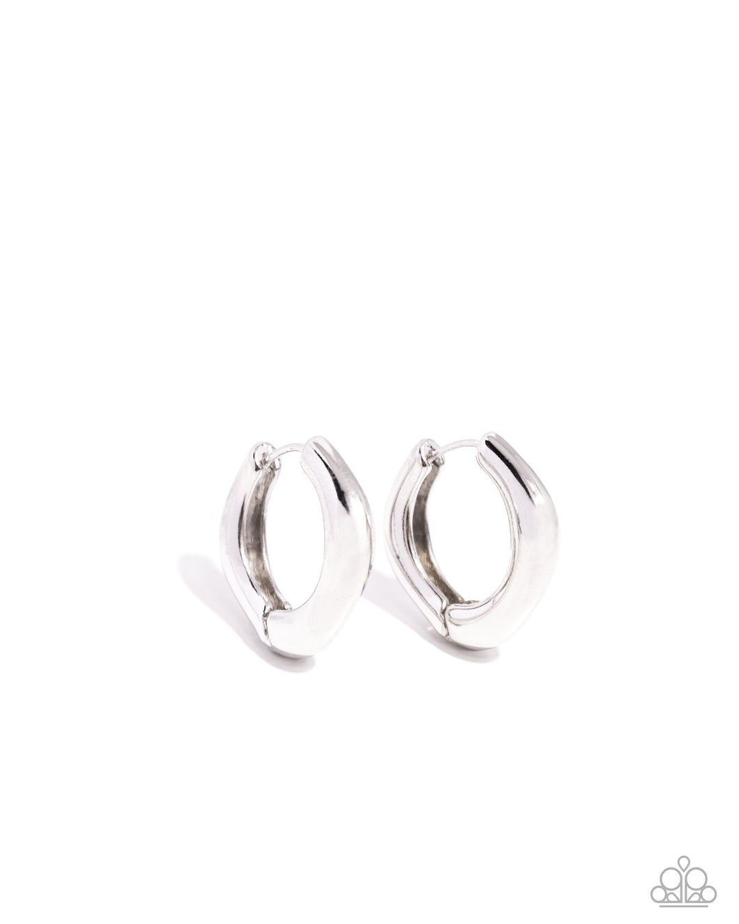Monochromatic Makeover - Silver Earring