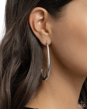Load image into Gallery viewer, Exclusive Element - Silver Earring

