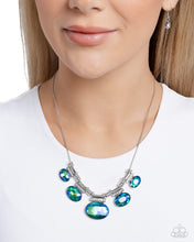 Load image into Gallery viewer, Socialite Status - Green Necklace
