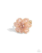 Load image into Gallery viewer, Beaded BoutonniÃ¨re - Gold Ring
