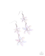 Load image into Gallery viewer, Pearl Posy - White Earring
