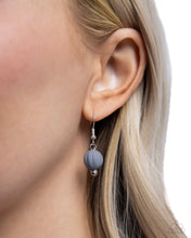 Load image into Gallery viewer, Whimsically Wealthy - Black Necklace
