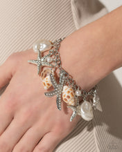 Load image into Gallery viewer, Seashell Song - White Bracelet
