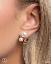 Load image into Gallery viewer, Sophisticated Socialite - Gold Earring
