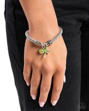 Load image into Gallery viewer, Palm Beach Bling - Green Bracelet
