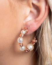 Load image into Gallery viewer, Playful Pearls - Copper Earring
