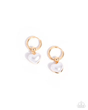 Load image into Gallery viewer, Carriage Chic - Gold Earring

