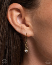 Load image into Gallery viewer, Endearing Edge - Brass Necklace
