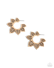 Load image into Gallery viewer, Tangled Tapestry - Gold Earring
