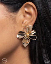 Load image into Gallery viewer, Sweetness and Light - Gold Earring
