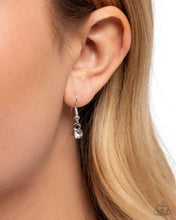 Load image into Gallery viewer, Floral Fandom - Orange Necklace
