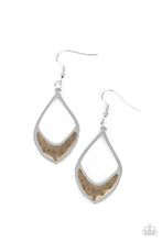 Load image into Gallery viewer, Artisan Treasure - Silver Earring
