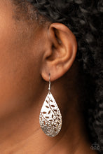 Load image into Gallery viewer, Vineyard Vanity - Silver Earring
