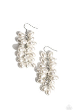 Load image into Gallery viewer, Pearl Posse - White Earring
