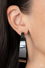 Load image into Gallery viewer, Flat Out Fashionable - Black Earring
