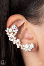 Load image into Gallery viewer, Astronomical Allure - Gold Earring
