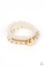 Load image into Gallery viewer, Pearly Professional - Gold Bracelet
