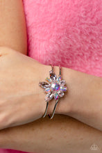 Load image into Gallery viewer, Chic Corsage - Multi Bracelet
