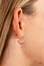 Load image into Gallery viewer, Modern Model - Copper Earring
