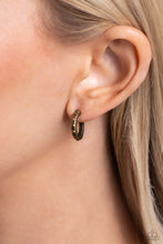 Load image into Gallery viewer, Gallant Glitz - Brass Earring
