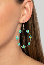 Load image into Gallery viewer, Dainty Daisies - Blue Earring
