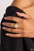 Load image into Gallery viewer, Chic Center - Gold Ring
