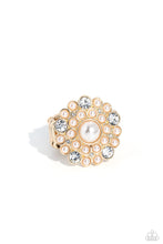 Load image into Gallery viewer, Gatsby Gait - Gold Ring
