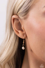 Load image into Gallery viewer, Courting Cosmopolitan - Gold Necklace
