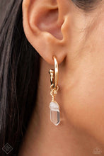 Load image into Gallery viewer, Excavated Elegance - Gold Earring
